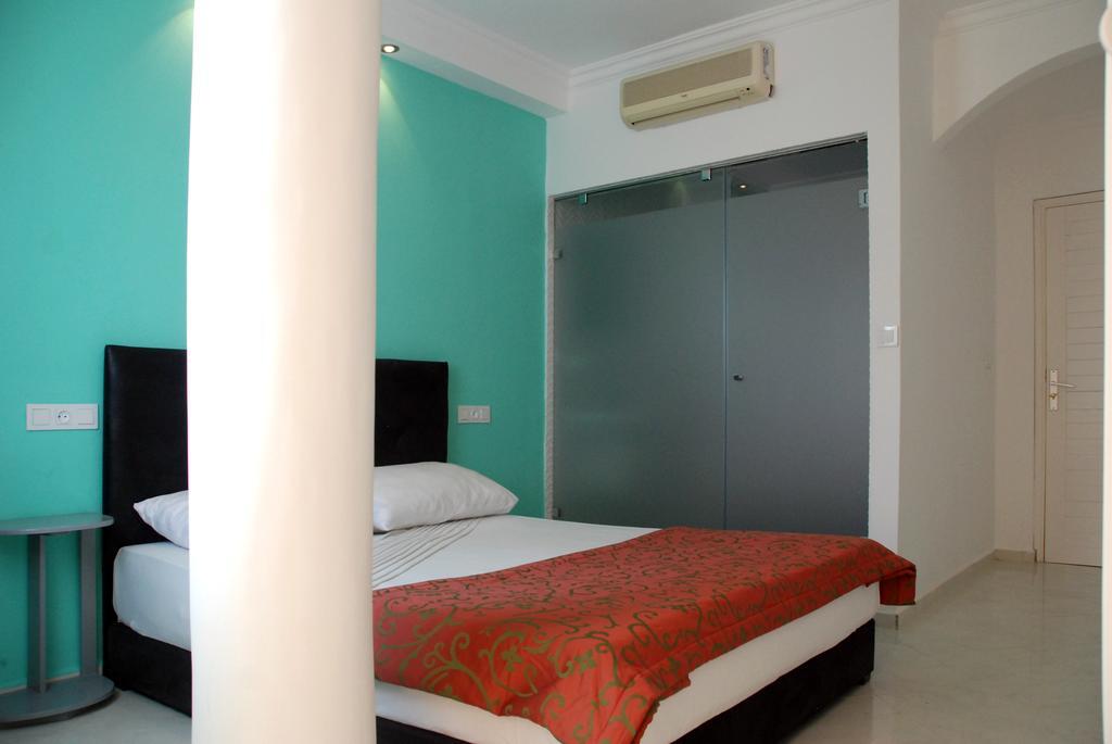 Azayla Hotel Asilah Exterior photo