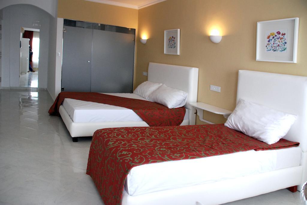 Azayla Hotel Asilah Exterior photo