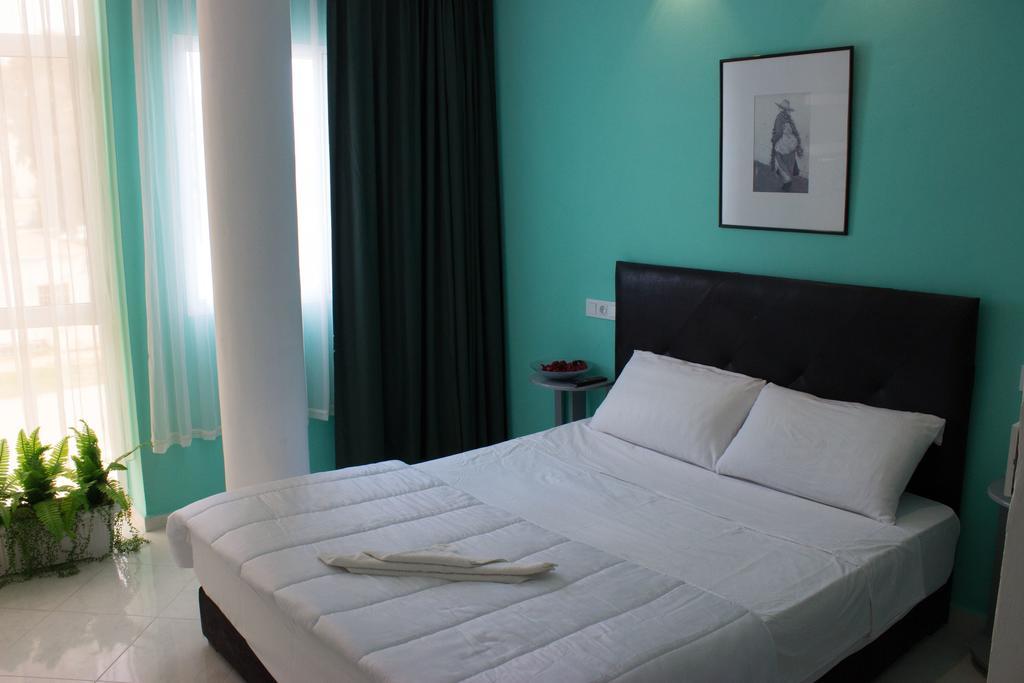 Azayla Hotel Asilah Exterior photo