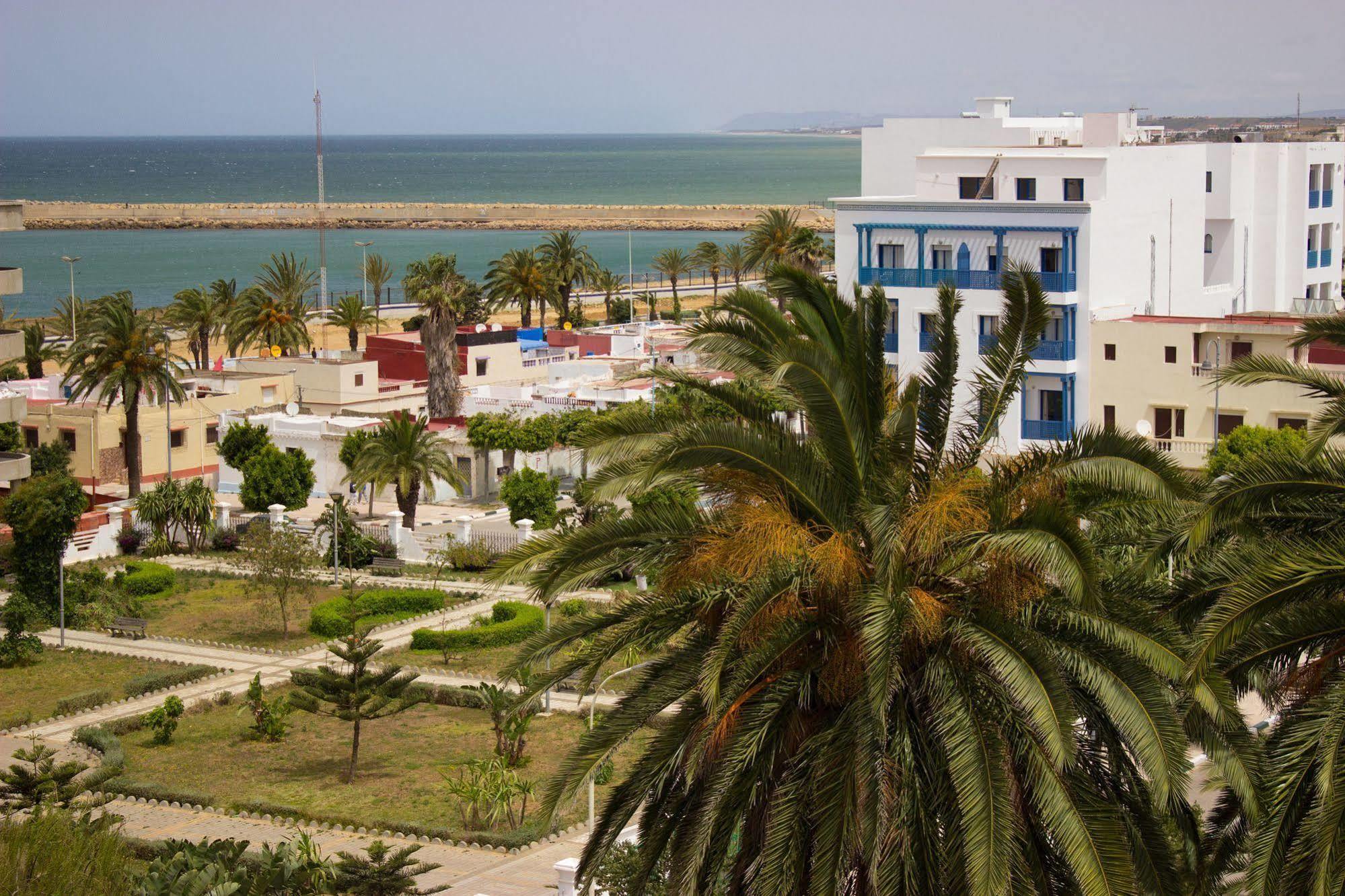 Azayla Hotel Asilah Exterior photo